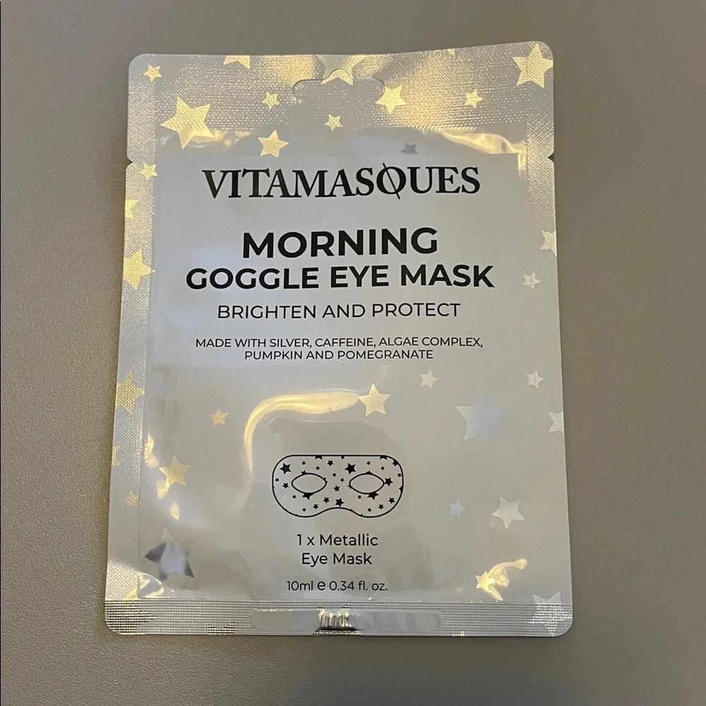 Assorted Face Mask Set - Picture 8 of 12